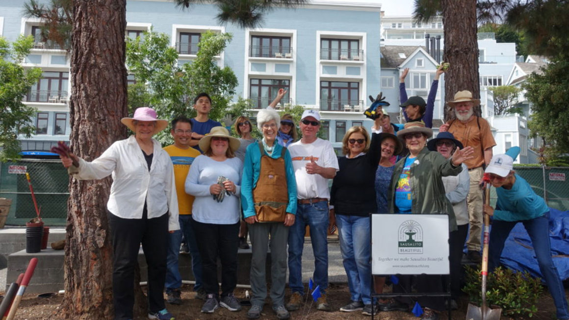 Green Thumbs Day at the Ice House